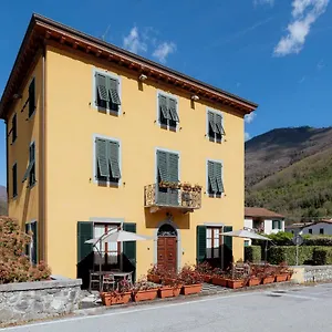 Lucca Franco's Nocleg ze śniadaniem