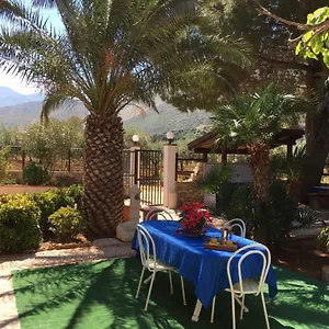Zahra Casa Vacanze Castelluzzo